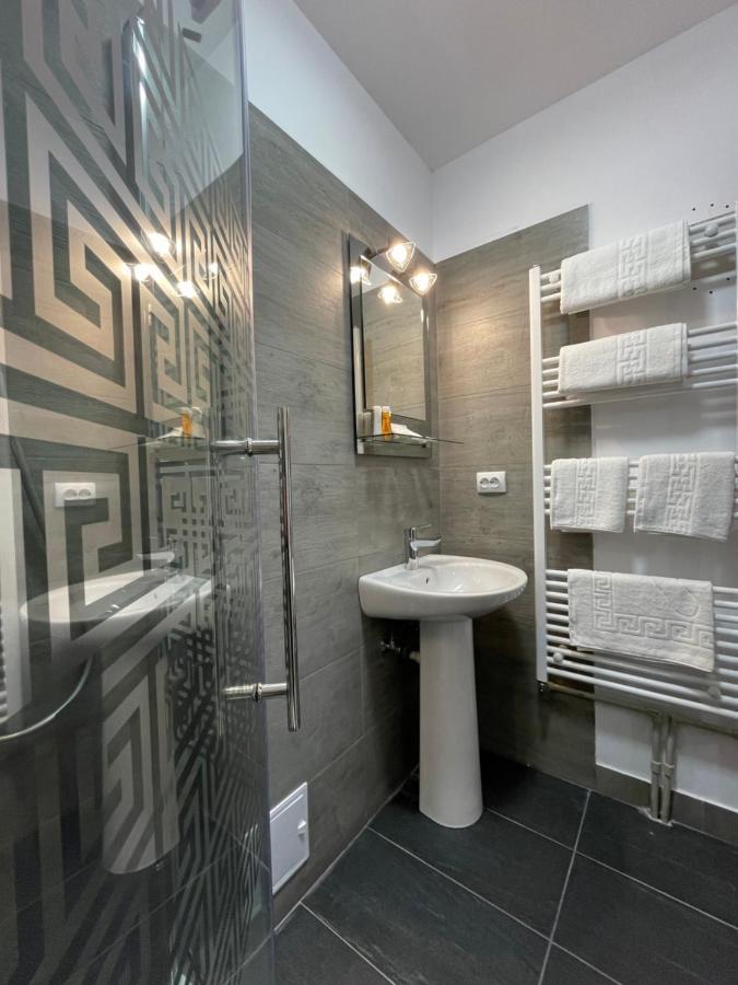 Schei Central Studios In The Heart Of Brasov Luaran gambar